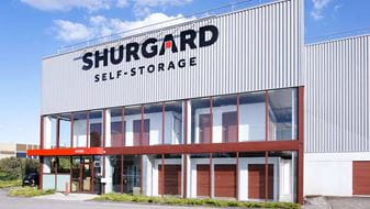 Self-storage at Shurgard Montigny-le-Bretonneux