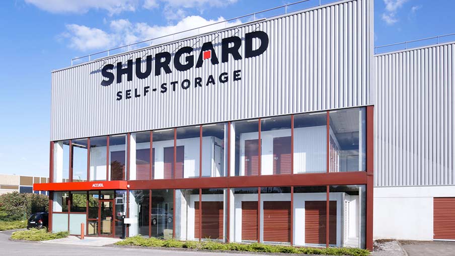 Self-storage at Shurgard Montigny-le-Bretonneux