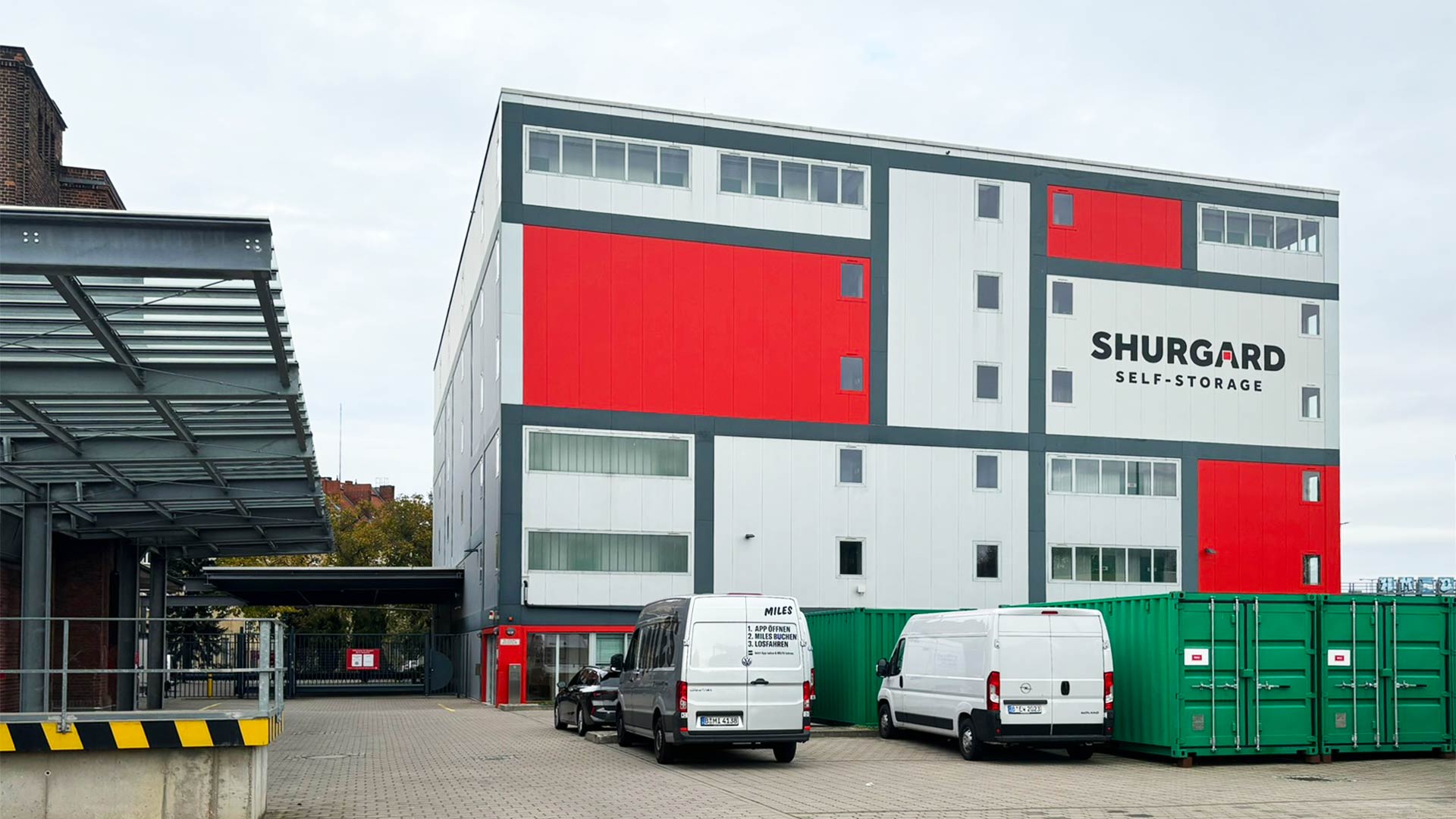 Self-Storage bei Shurgard Berlin Neukölln