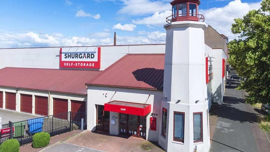 Self-Storage at Shurgard Düsseldorf Centre