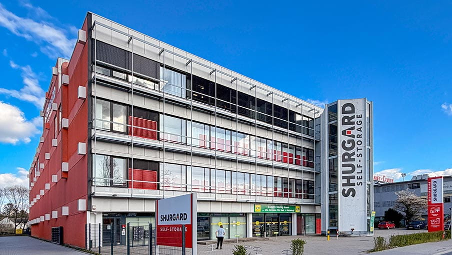 Self-Storage bei Shurgard Wiesbaden