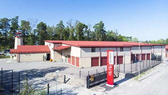 Magasinering hos Shurgard Danderyd