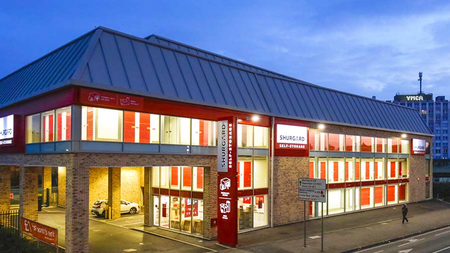 Self-Storage at Shurgard Romford
